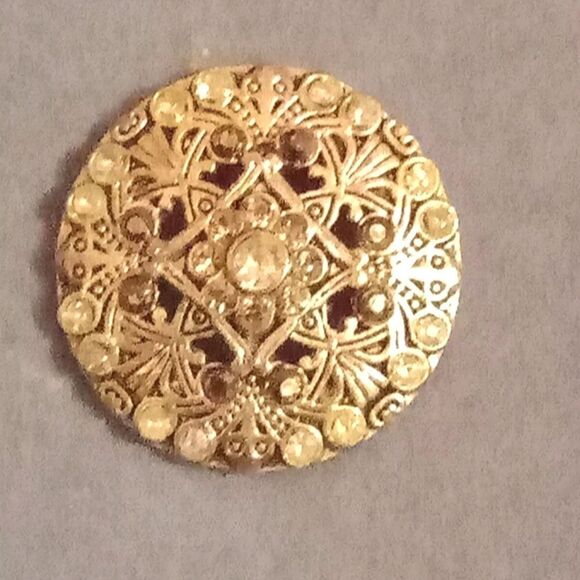 🩷Avon VINTAGE button clip on earrings. Silver - Picture 1 of 3